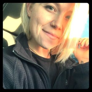 Meet your Posher, Whitley